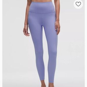 EUC Lululemon Align High Rise Leggings 25” in Dusty Lilac - Size 2